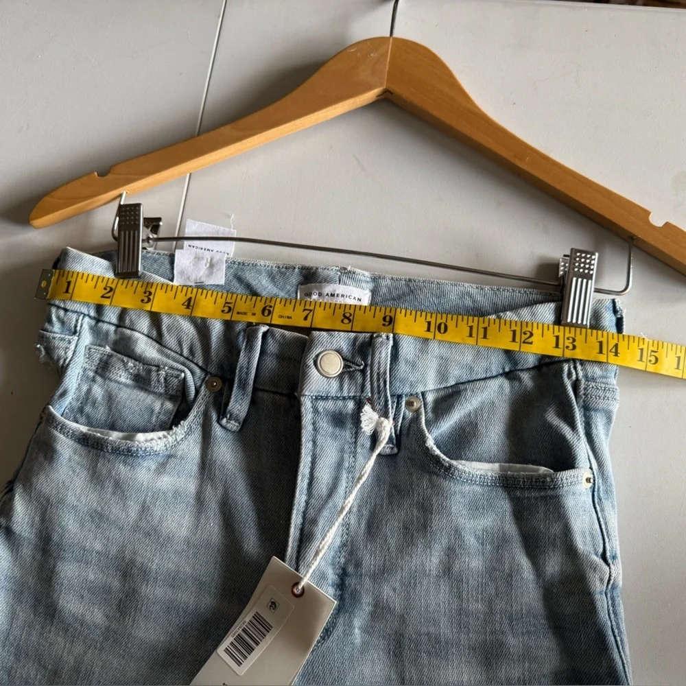 Good American high-rise skinny jeans with distressed knees and raw hem Size 2/26